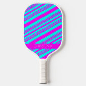 Neon Pink en Blue Stripes Trendy Stylish Name Pickleball Paddle (Voorkant)