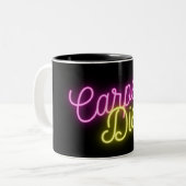 Neon Pink en Yellow Carpe Diem Tweekleurige Koffiemok (Voorkant links)