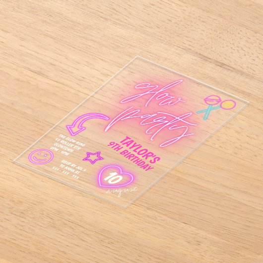 Neon Pink Glow Party Verjaardag Acryl Uitnodigingen (Laagn)