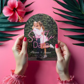 Neon Pink Modern Script Foto Bewaar de datum Acryl Uitnodigingen