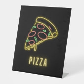 Neon Pizza Slice Reclamebord Met Voetstuk (Voorkant)