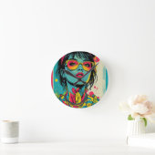 Neon Pop Diva Portrait – Bold & Vibrant Retro Art Ronde Klok (Huis)