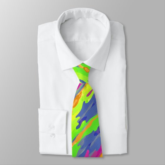 Neon Rainbow Diagonal Camo Waterverf Patroon Stropdas (Gebonden)