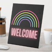 Neon Rainbow Welkom Pedestal Sign Reclamebord Met Voetstuk (Insitu)