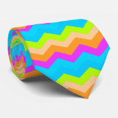 Neon Rainbow Zigzag Stropdas (Opgerold)