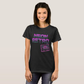 NEON RETRO – 80s Arcade Synthwave Cassette T-shirt (Voorkant volledig)