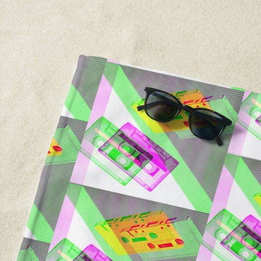 Neon Retro-Cassettebandjes Strandlaken (In situ)