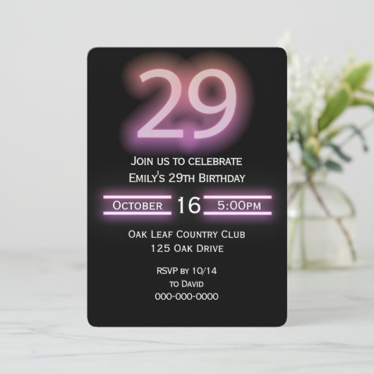 Neon Roze 29e Verjaardagsfeestuitnodiging Kaart (Staand voorkant)