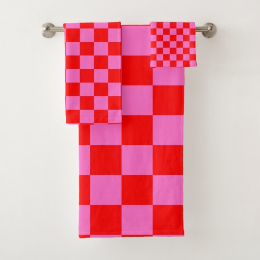 Neon Roze en Rood Geruite Checkerboard Bad Handdoek (Insitu)