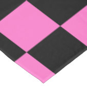 Neon Roze en Zwart Geruite Checkerboard Tafelkleed (Gekanteld)