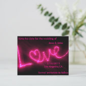 neon roze liefde met briefkaart voor date bruiloft (Staand voorkant)