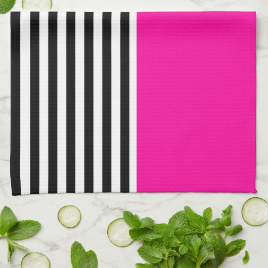 Neon roze met zwarte en witte strepen theedoek (Gevouwen)
