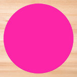 Neon Roze Solid Color Ronde Kartonnen Onderzetter<br><div class="desc">Een levendige en opwindende roze die is vol energie en opwinding.Herinnerend aan neonborden verlichten van een bruisende stad nachtleven of de levendige tinten van tropische bloemen,  deze kleur is vet,  speels,  en unapologetically levendig.Perfect voor het maken van een opvallende uitspraak.</div>