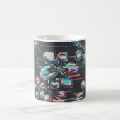 Neon Sakura Glitch – Futuristisches Blumenmuster Koffiemok (Center)