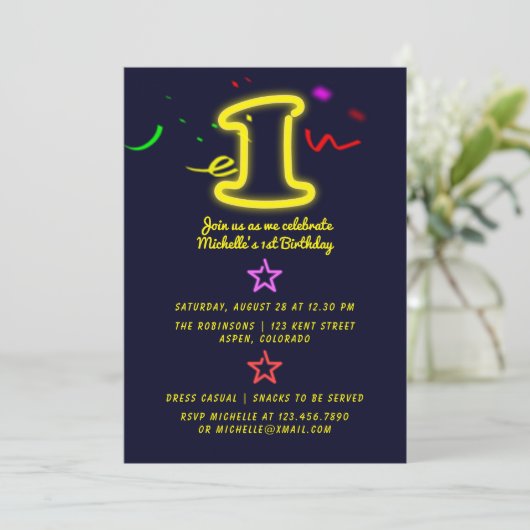 Neon Sign First Birthday Party Invitation Kaart (Staand voorkant)
