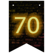 Neon Sign on Brick for 70th Birthday Vlaggetjes (Eerste vlag)