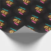 Neon Sign on Brick voor 65th Birthday Cadeaupapier (Hoek)