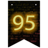 Neon Sign on Brick voor 95th Birthday Vlaggetjes (Eerste vlag)