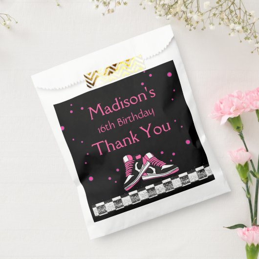 Neon Sneaker Verjaardag, Glitter Bedankzakje (Gezegeld)