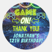 Neon spel op gaming verjaardagsfeestje dank u guns