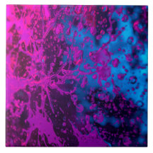 Neon spetters van paars