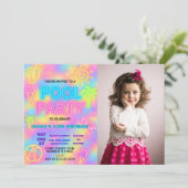 Neon Splash Zwembad Feest Uitnodiging (Staand voorkant)