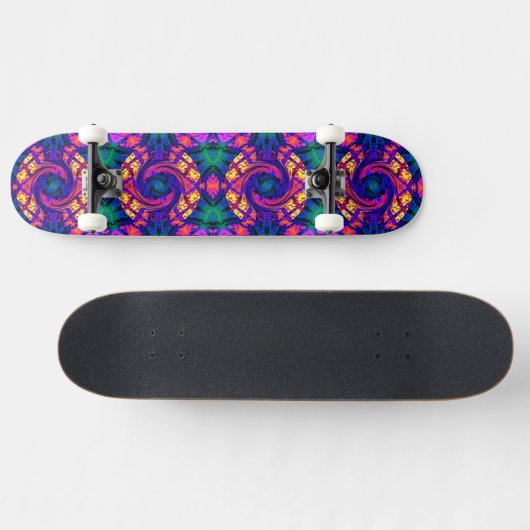 Neon Swirl Pattern Skateboard (Horizontaal)