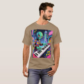 Neon Synthwave Alien Toetsenist meisje T-shirt (Voorkant volledig)