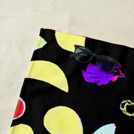 Neon Tropic Fruits Burst Strandlaken (In situ)