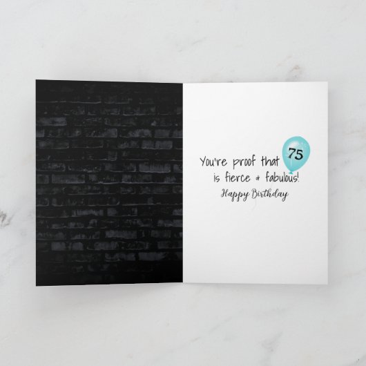 Neon verjaardagbord op baksteen voor 75ste verjaar kaart (Binnen)