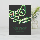 Neon Video Game Birthday Invitation Kaart (Staand voorkant)