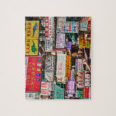 Neonborden in de straten van Hongkong Legpuzzel (Verticaal)