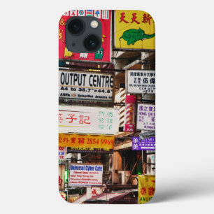 Neonlichten in de straten van Hong Kong iPhone 13 Hoesje