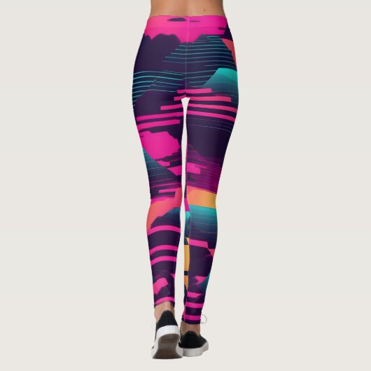 Neonpiramides | Funky Synthwave Leggings (Achterkant)