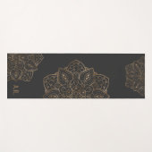 Nep goud folie op donkergrijze mandala met initial yogamat (Voorkant (horizontaal))