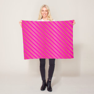 NEP GOUDE STREPEN OP ROZE FLEECE DEKEN