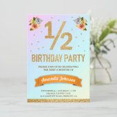 Nep gouden glinsterende bloemenvier half verjaarda kaart (Staand voorkant)