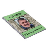 Nep hout effect grijswit blijf lachen foto groen notitieboek (Rechterzijde)