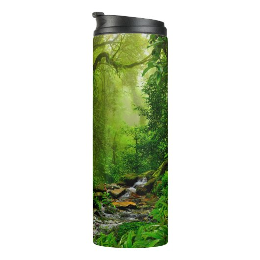 Nepal oerwoud met riverjungle, bos, grond, rivier, thermosbeker (Geroteerd rechts)