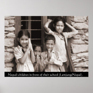 Nepalese kinderen voor hun school poster