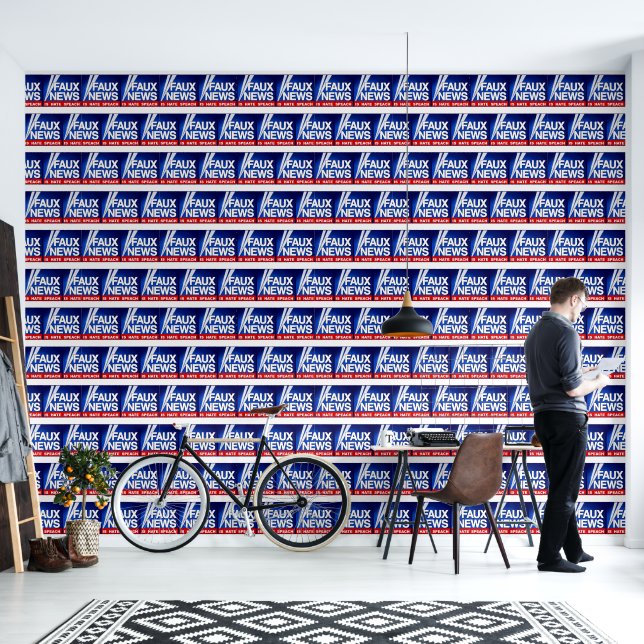 Nepnieuws  behang (Woonkamer)