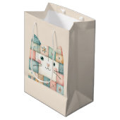 Neppige Patchwork Pastelkleurige Kattengezicht Cot Medium Cadeauzakje (Voorkant Gekanteld)