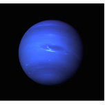 Neptune NASA Planet Staand Fotobeeldje<br><div class="desc">Dit is een NASA-foto van de planeet Neptune. Het werd in 1989 genomen door de Voyager 2-missie. In dit afbeelding heeft de planeet een prachtige, diepe blauwe kleur, en de Grote Donkere vlek is zichtbaar. Krediet: NASA Er zijn meer producten met deze ruimtefoto in de winkel van de Astronomie Gift...</div>