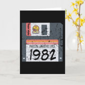 Nerd Birthday 1982 Kaart (Gele Bloem)