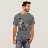 Nerdy Curly Inked and Curvy Reading Books Tattoo L T-shirt (Voorkant volledig)