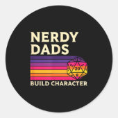 Nerdy Dads Build Character, Retro Tabletop Rpg Fat Ronde Sticker (Voorkant)