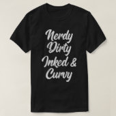 Nerdy Dirty Inked & Curvy Reading Lovers Tattoo Cu T-shirt (Design voorkant)