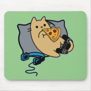 Nerdy Gamer Cat Eating Pizza Game Paused Muismat