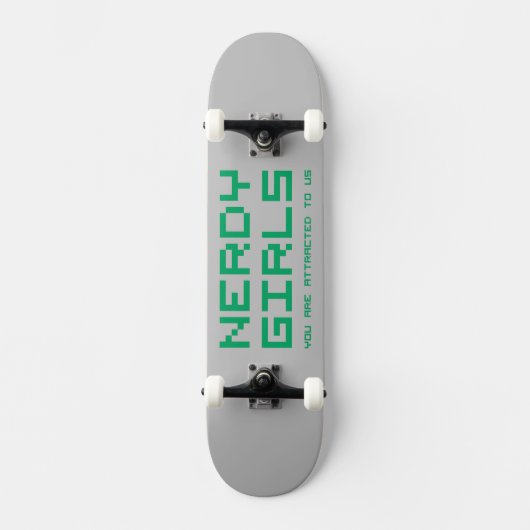 Nerdy Girls 2 Persoonlijk Skateboard (Voorkant)