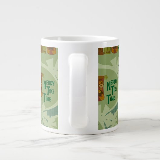 Nerdy Tiki Time Retro Art Slogan Patroonontwerp Grote Koffiekop (Achterkant)